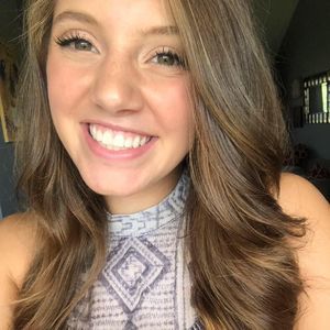 Meet your Posher, Rebecca